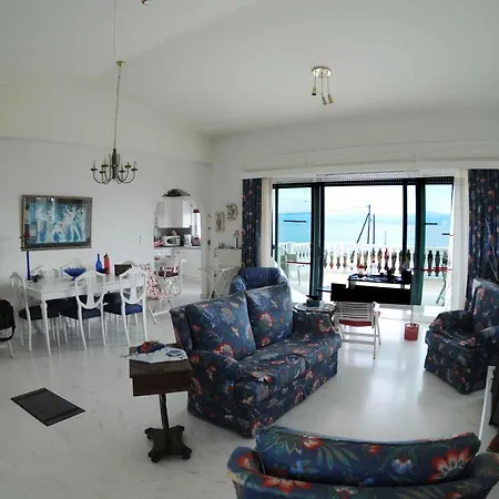 Family Sea Summer House At